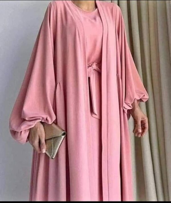 Robe – Image 4